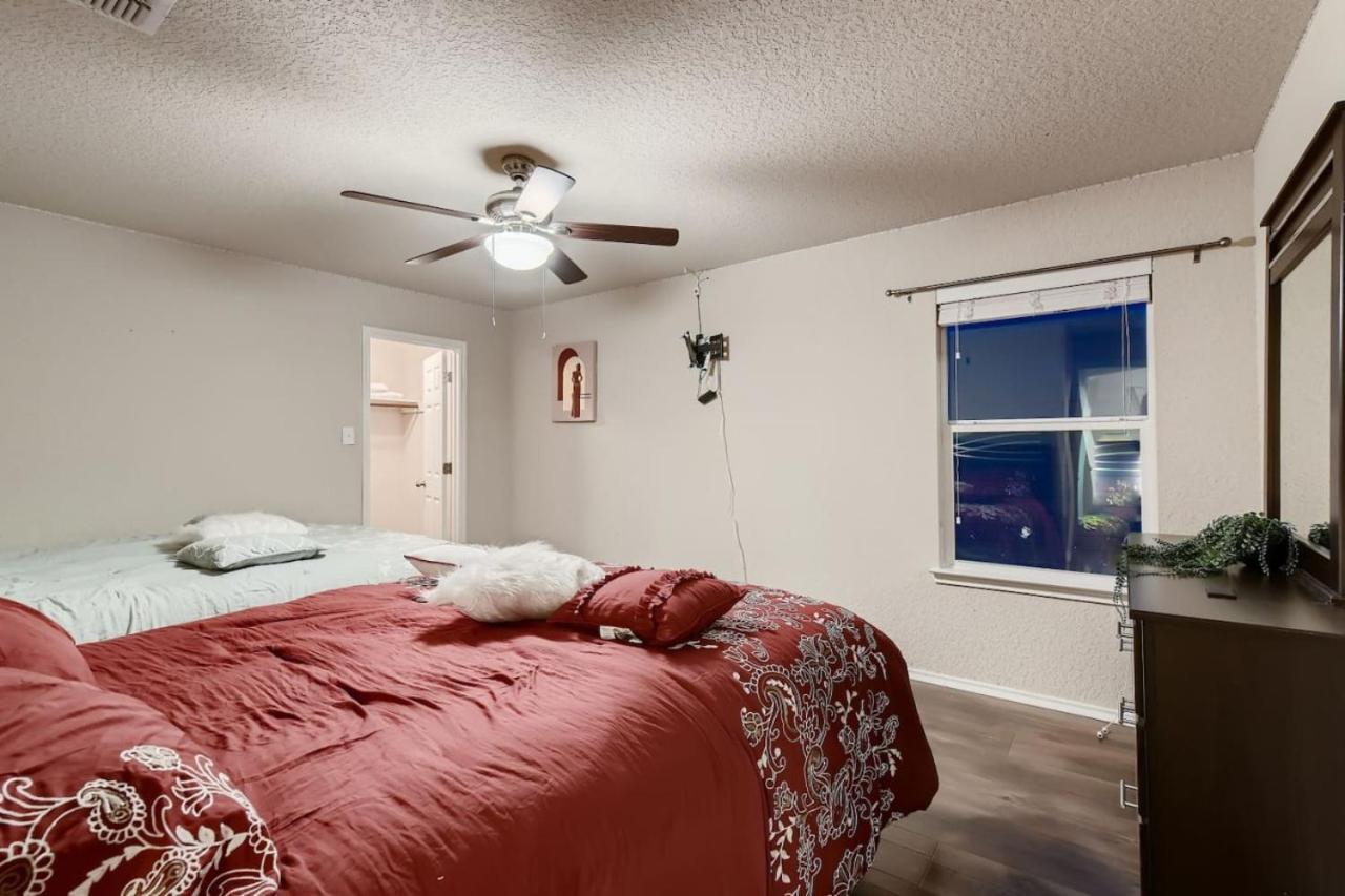 Holiday home Lxry 4 Bedroom Near Attrns San Antonio